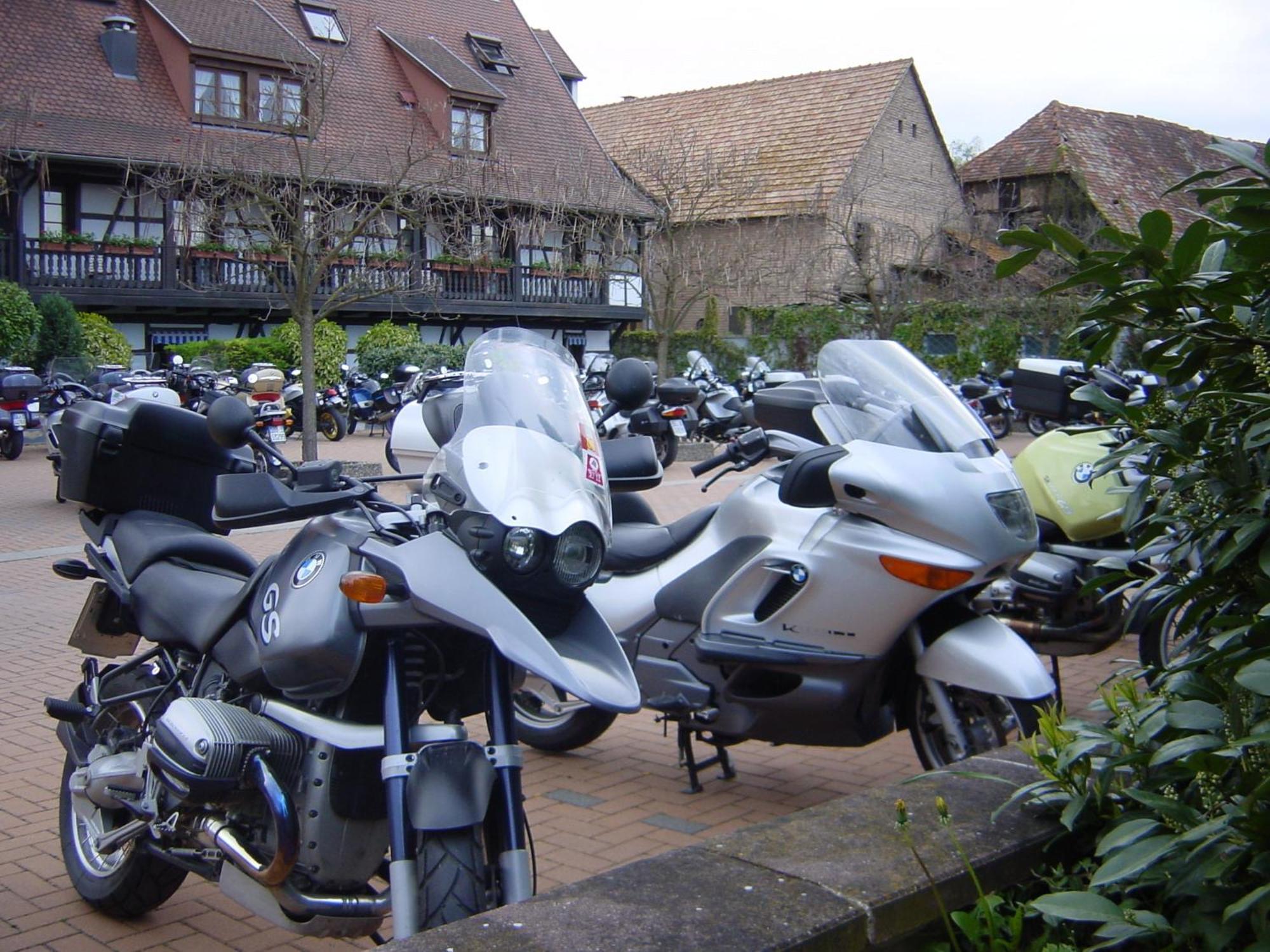 Hotel Restaurant Père Benoît Entzheim Esterno foto